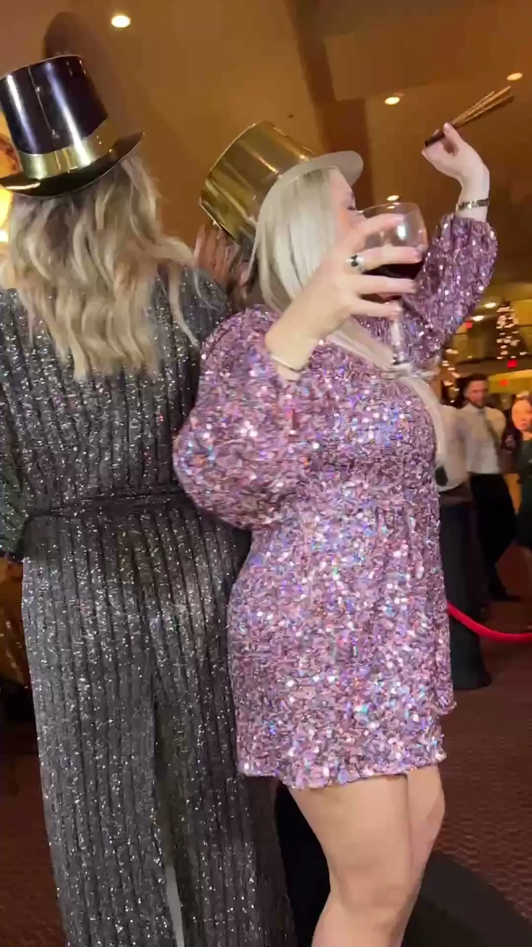 360 video booth sample from a New Year's Eve party