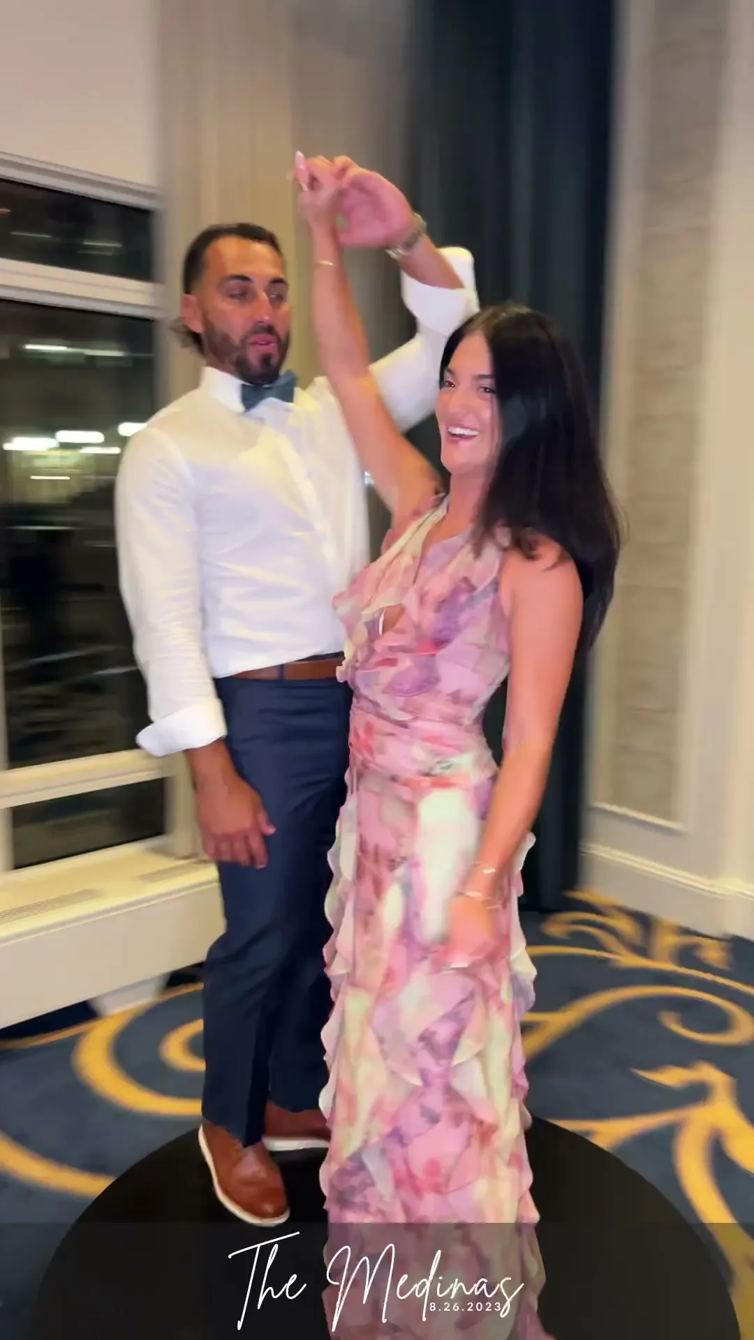 360 video booth sample from a wedding reception