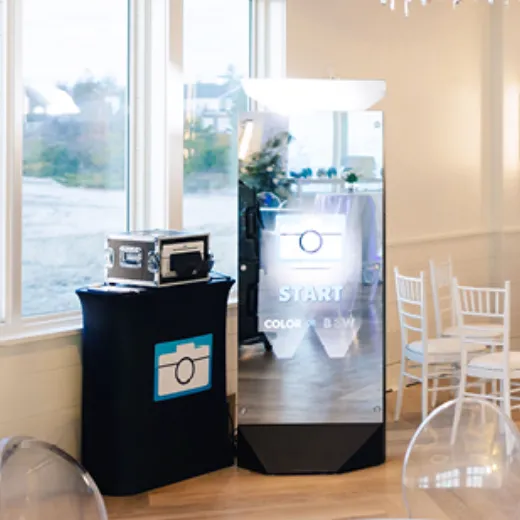 Mirror Booth gallery photo 7