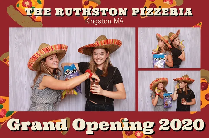 Horizontal 3 photo booth print layout sample