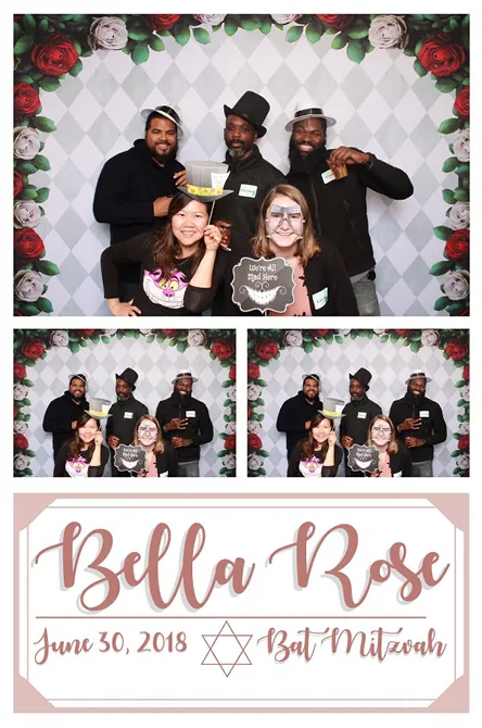 Vertical 3 photo booth print layout sample