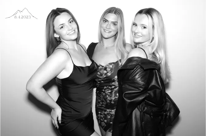 Single Pic photo booth print layout sample