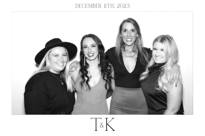 Single — Framed photo booth print layout sample