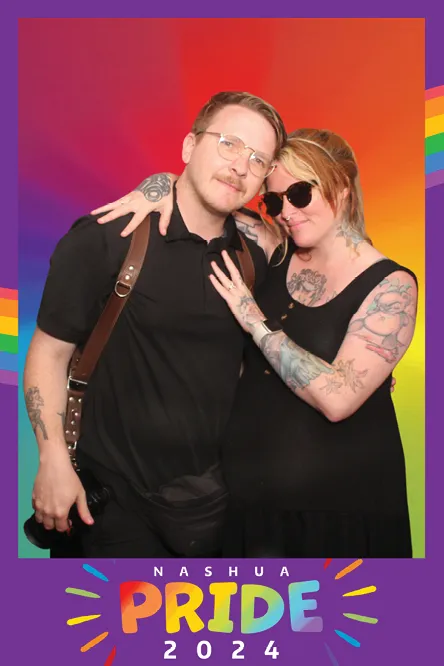 Single Vertical — Framed photo booth print layout sample