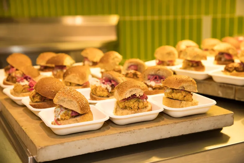 Eventographer documenting award ceremony