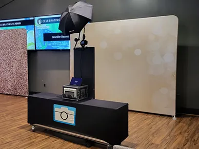 Group photo at an event using the Open Air Photo Tower booth